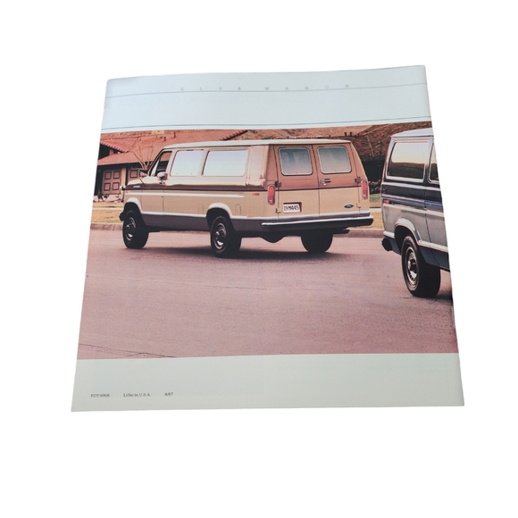 Ford Club Wagon 1988 Brochure - Picture 4 of 4